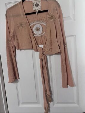 Boho Tie-Front Eye Embroidered Crop Top - Peach